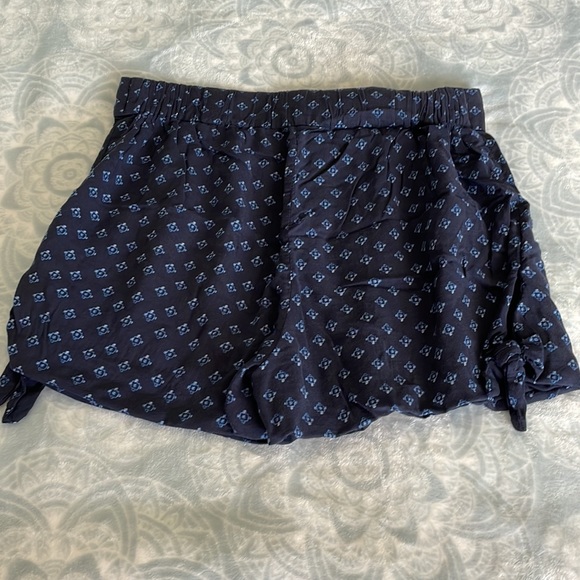 Free People Navy Boho Bella Pull On Shorts w/Side Ties - Picture 8 of 9